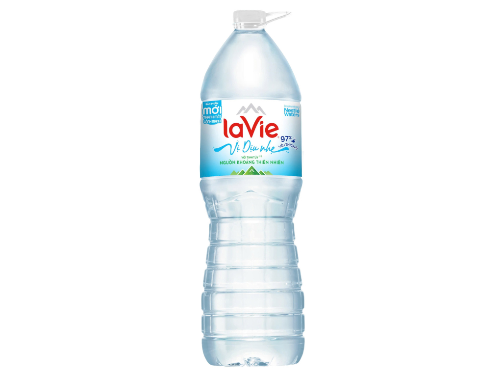 Thùng 12 chai nước khoáng La Vie vị dịu nhẹ 1.5 lít 2
